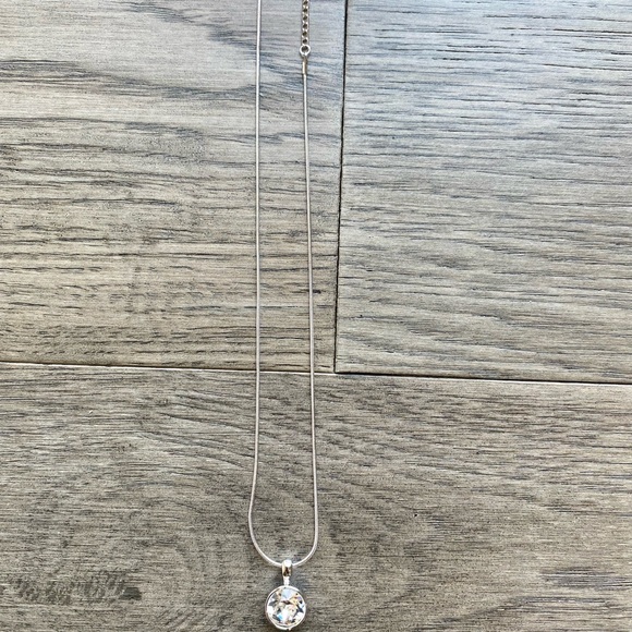 Katherine Karambelas earrings, pendant, chain jewelry set. - Picture 6 of 6